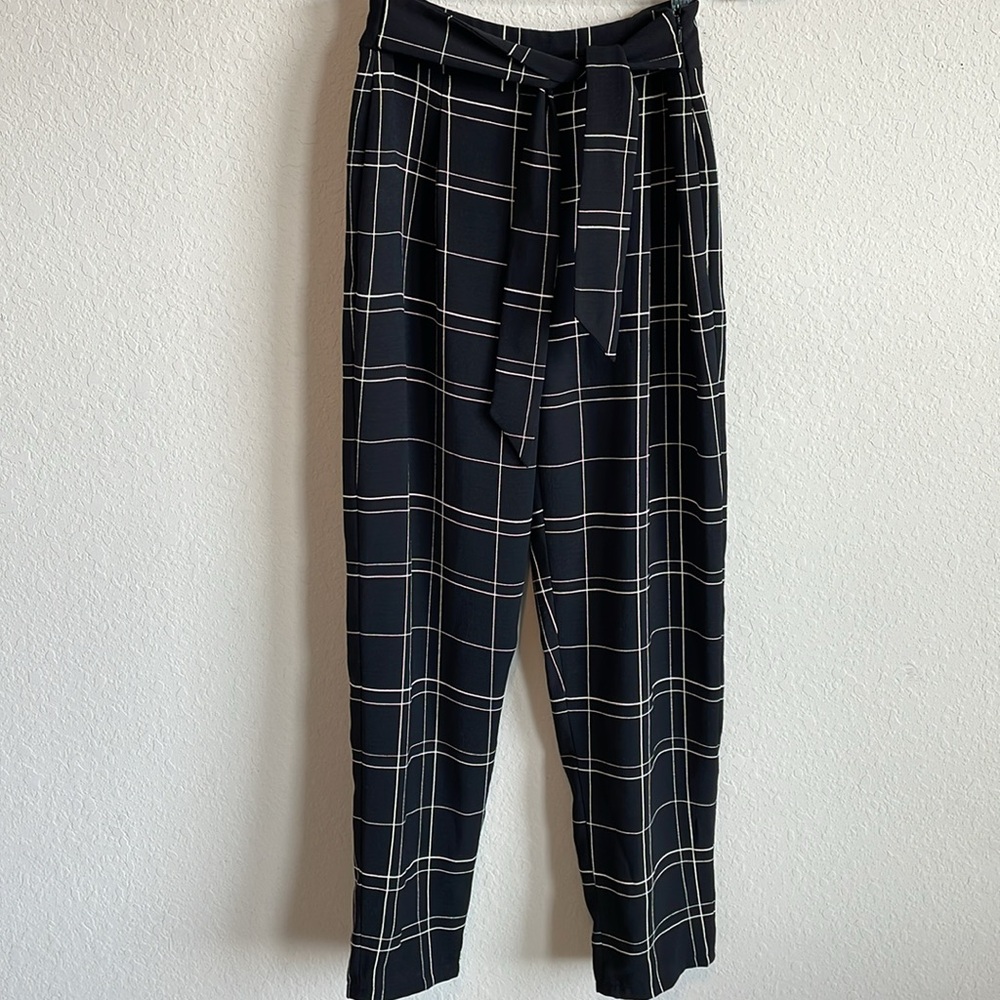 Leith dress pants with pockets!